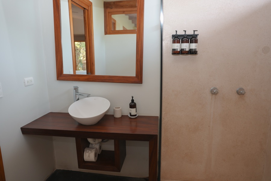 Oceanview Studio bathroom with vessel sink and walk-in shower